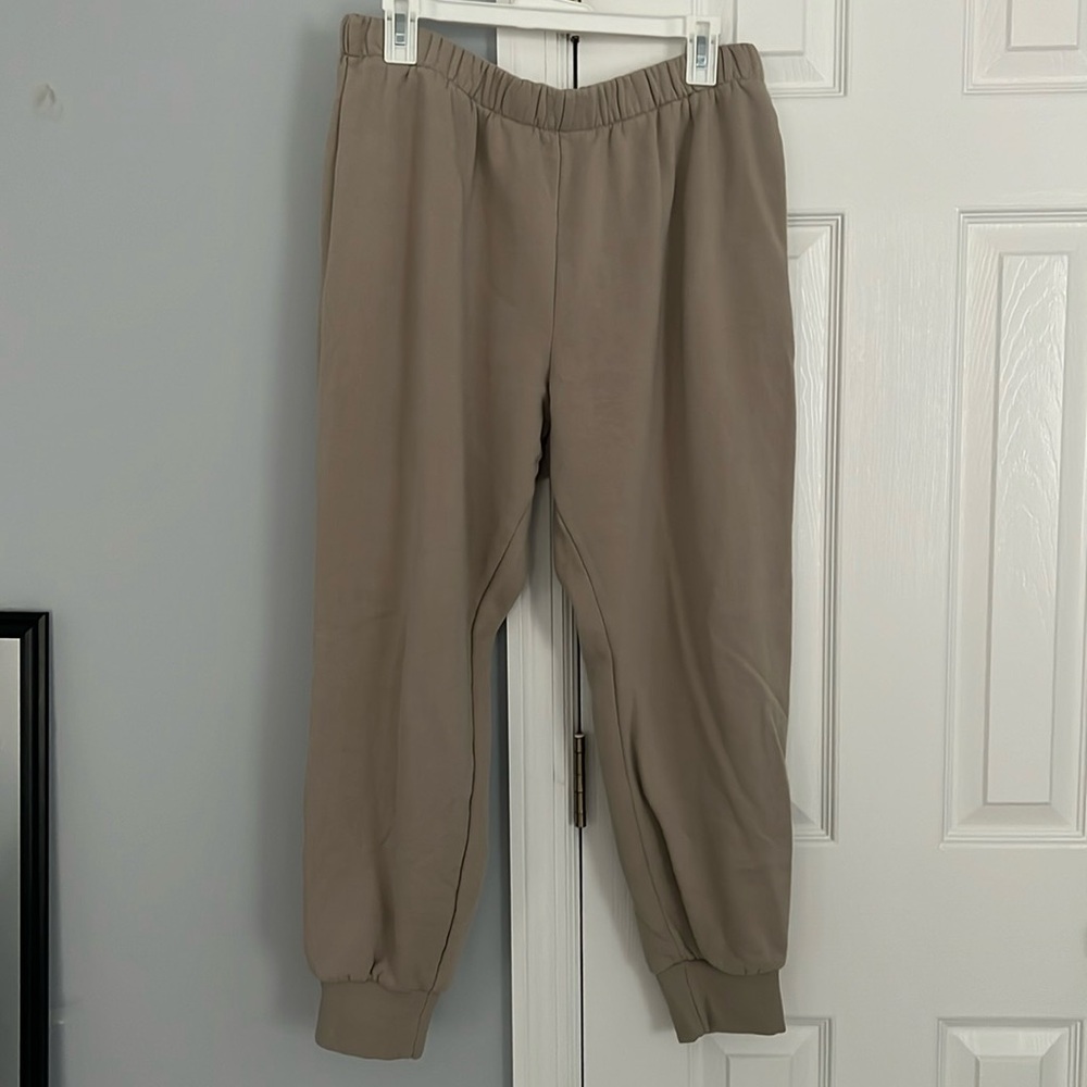 H&M tan sweatpants